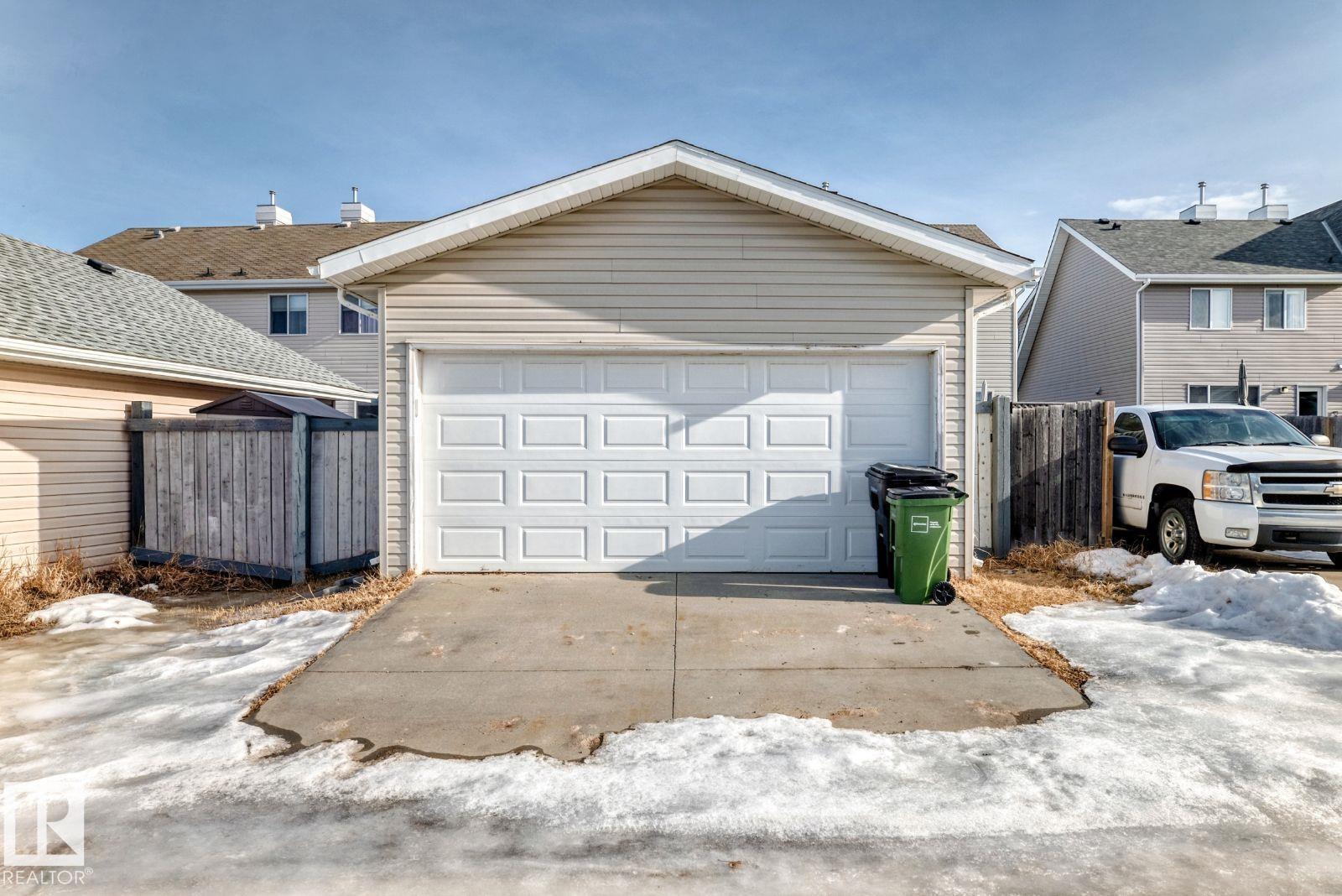 1412 75 ST SW, Edmonton