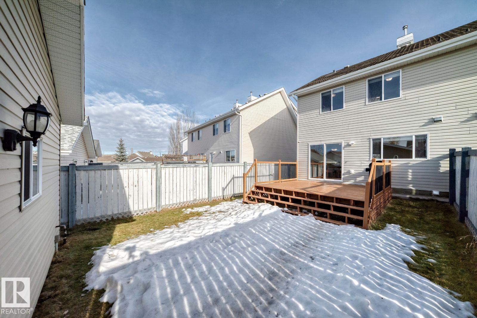 1412 75 ST SW, Edmonton