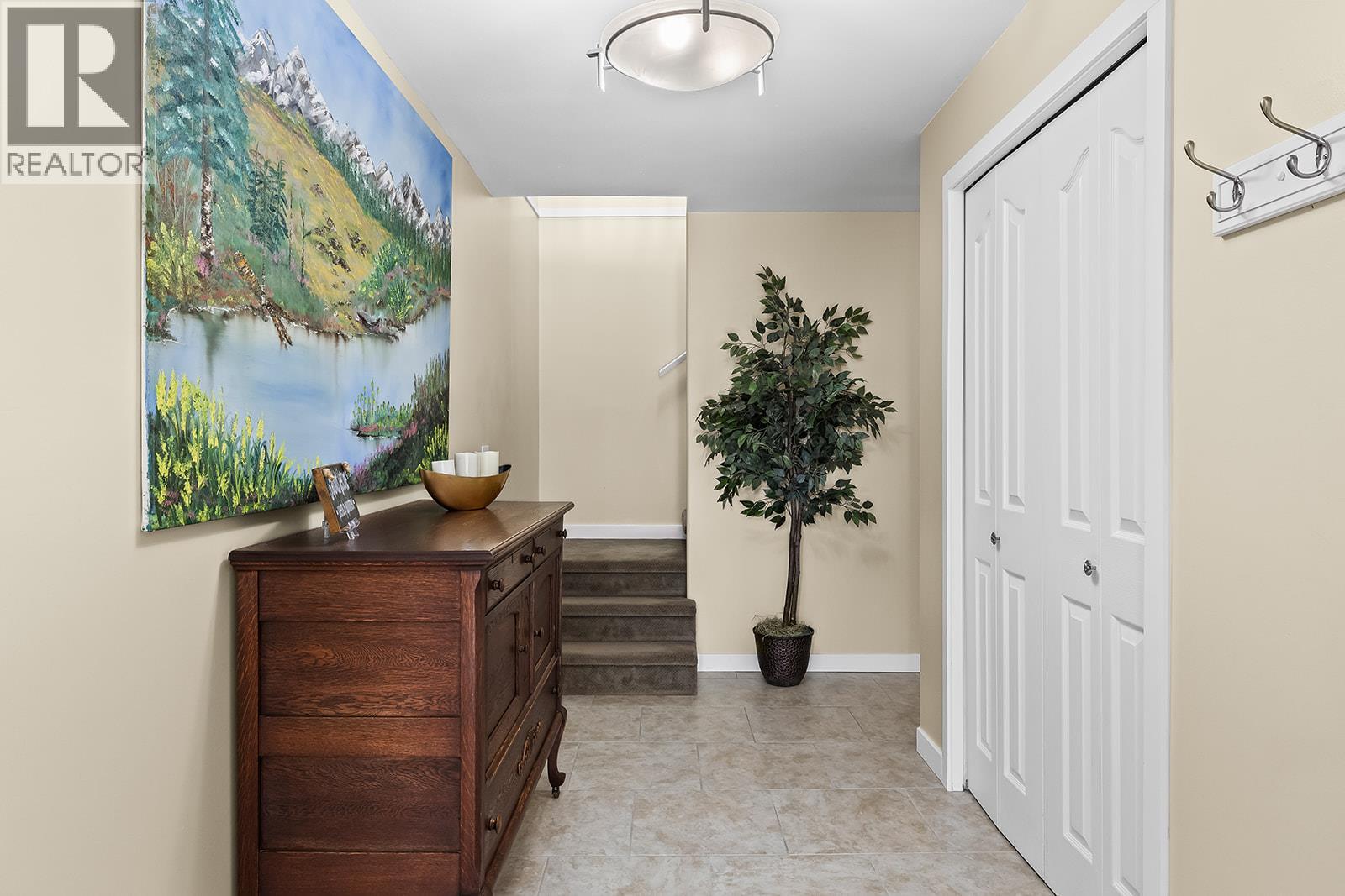 1337 Bentien Road, Kelowna