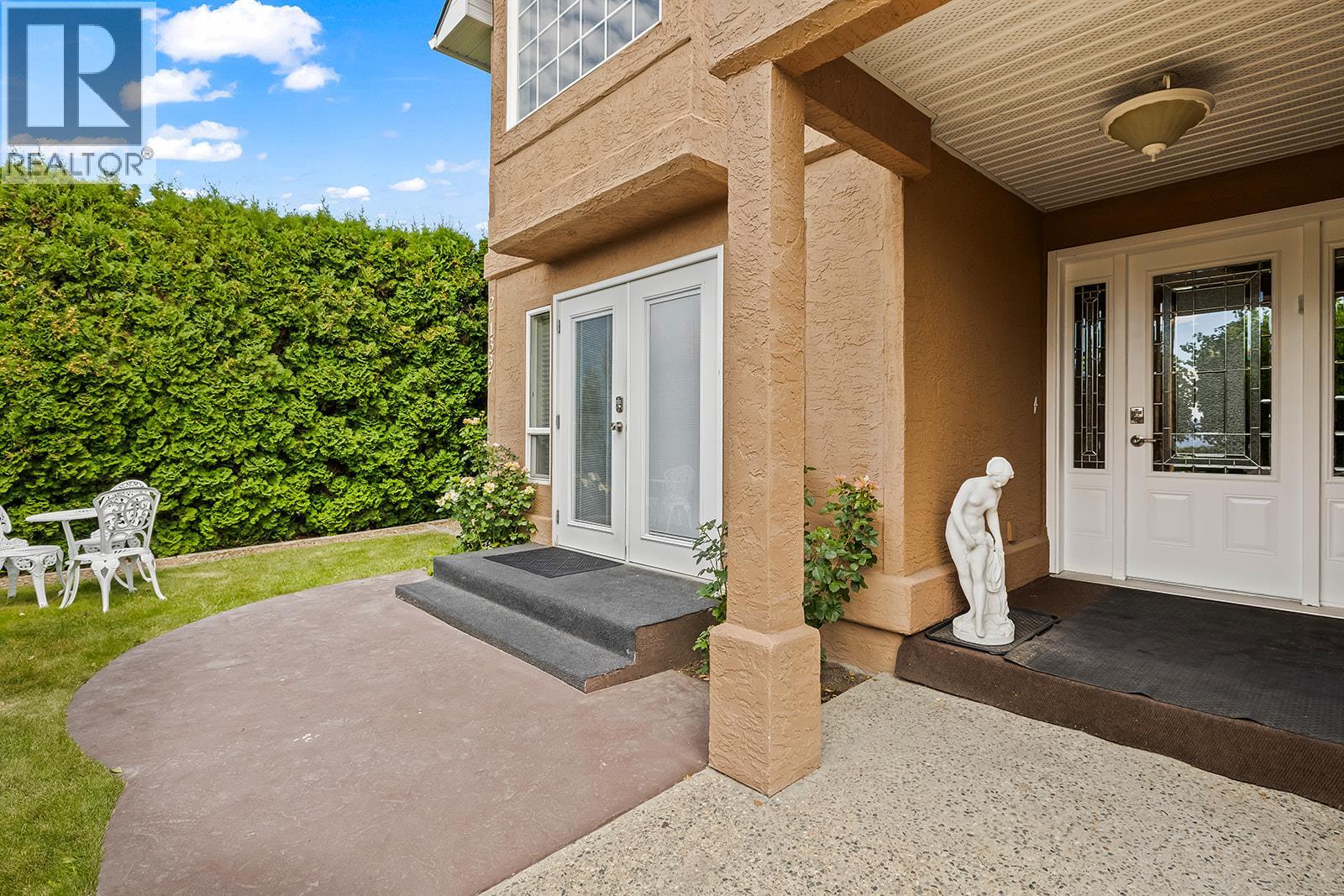 1337 Bentien Road, Kelowna