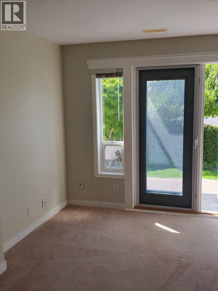 1337 Bentien Road, Kelowna