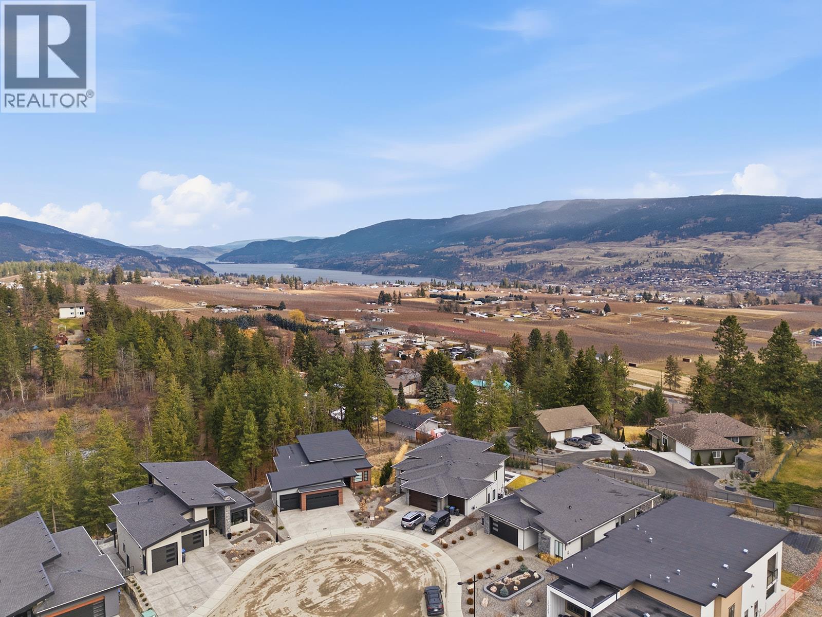 10283 Beacon Hill Drive, Lake Country