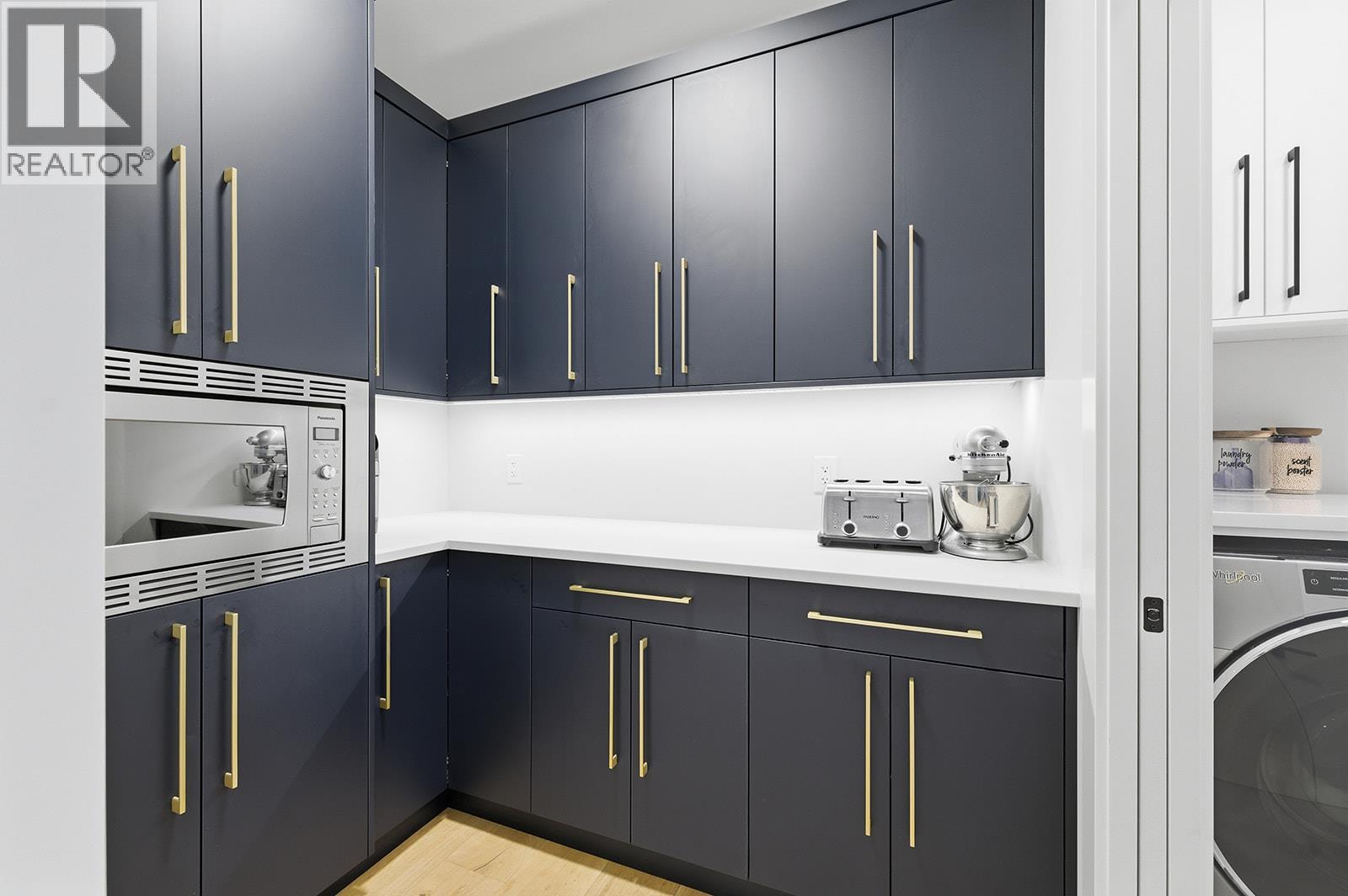 10283 Beacon Hill Drive, Lake Country