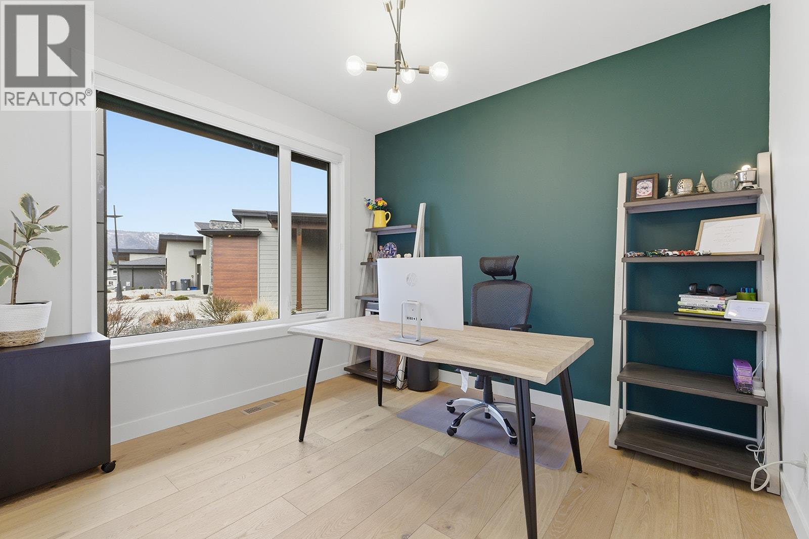 10283 Beacon Hill Drive, Lake Country