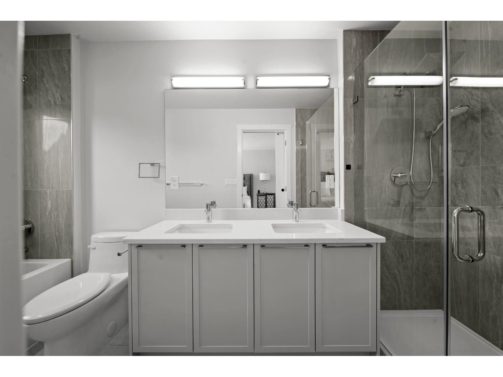 7 2828 156 STREET, Surrey