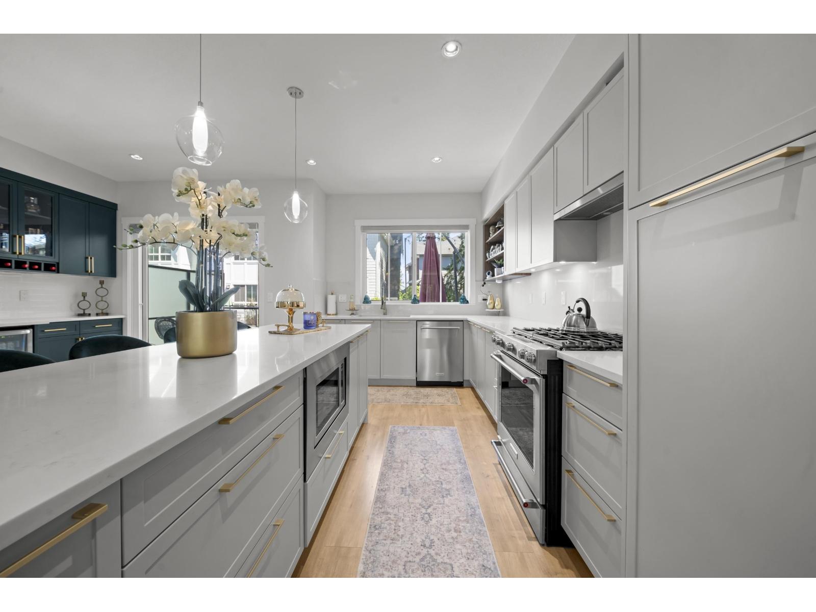 7 2828 156 STREET, Surrey