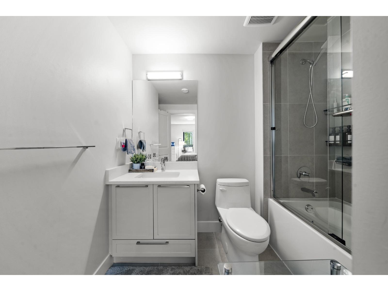 7 2828 156 STREET, Surrey