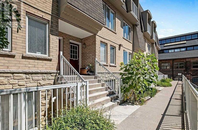 6 - 21 FOUNDRY AVENUE - Photo 3 of 40, Toronto (Dovercourt-Wallace Emerson-Junction), Ontario