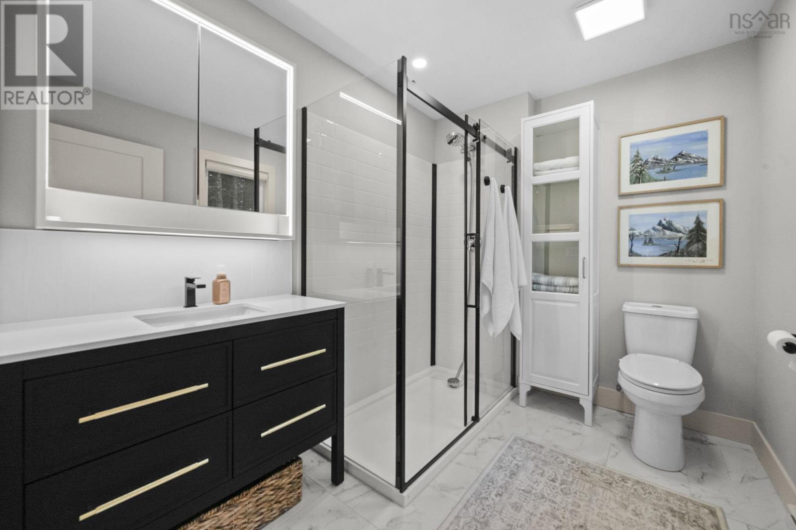 Property 21 of 42 of 100 Trinity Lane