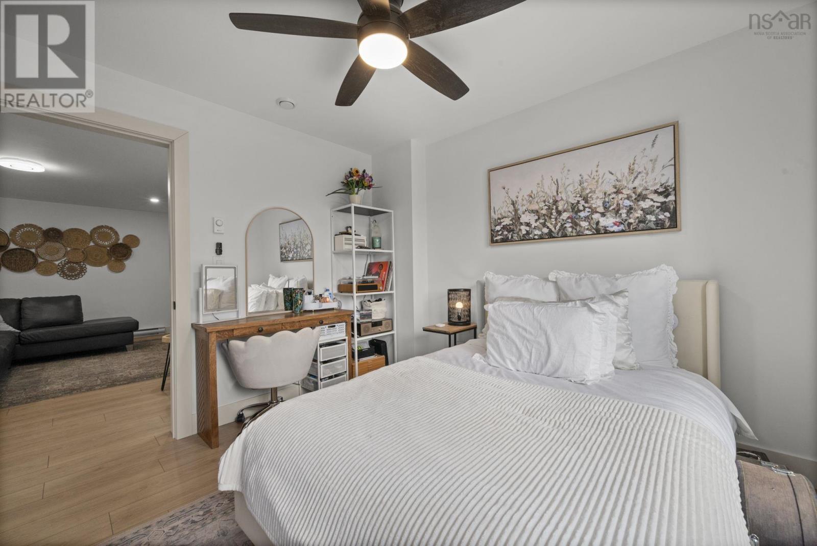 Property 35 of 42 of 100 Trinity Lane