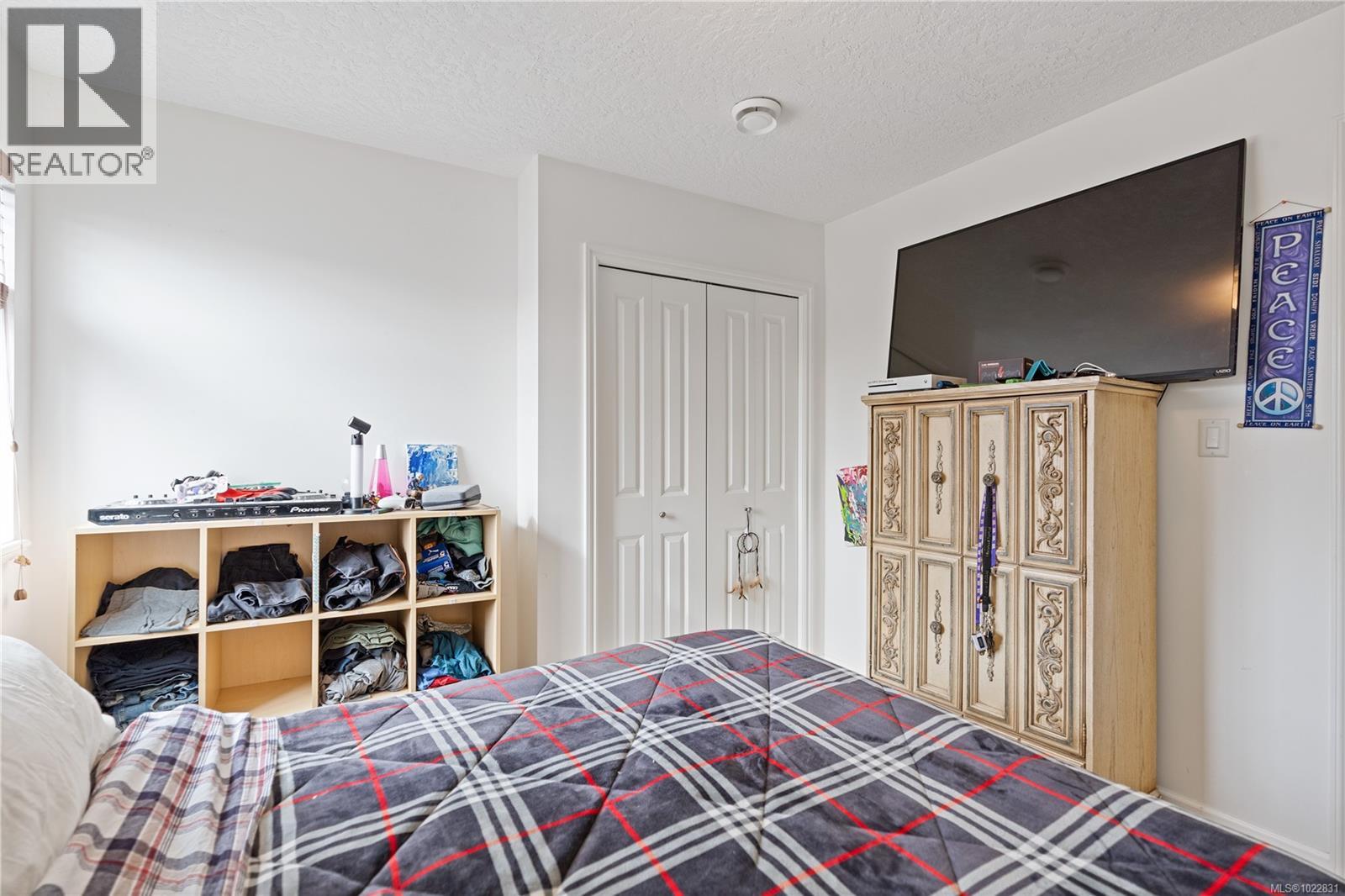  6442 Birchview Way, Sooke