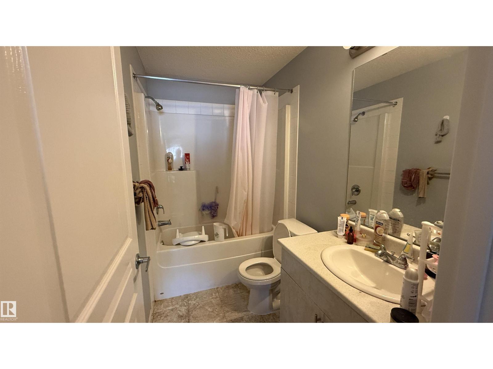 #133 301 CLAREVIEW STATION DR NW, Edmonton