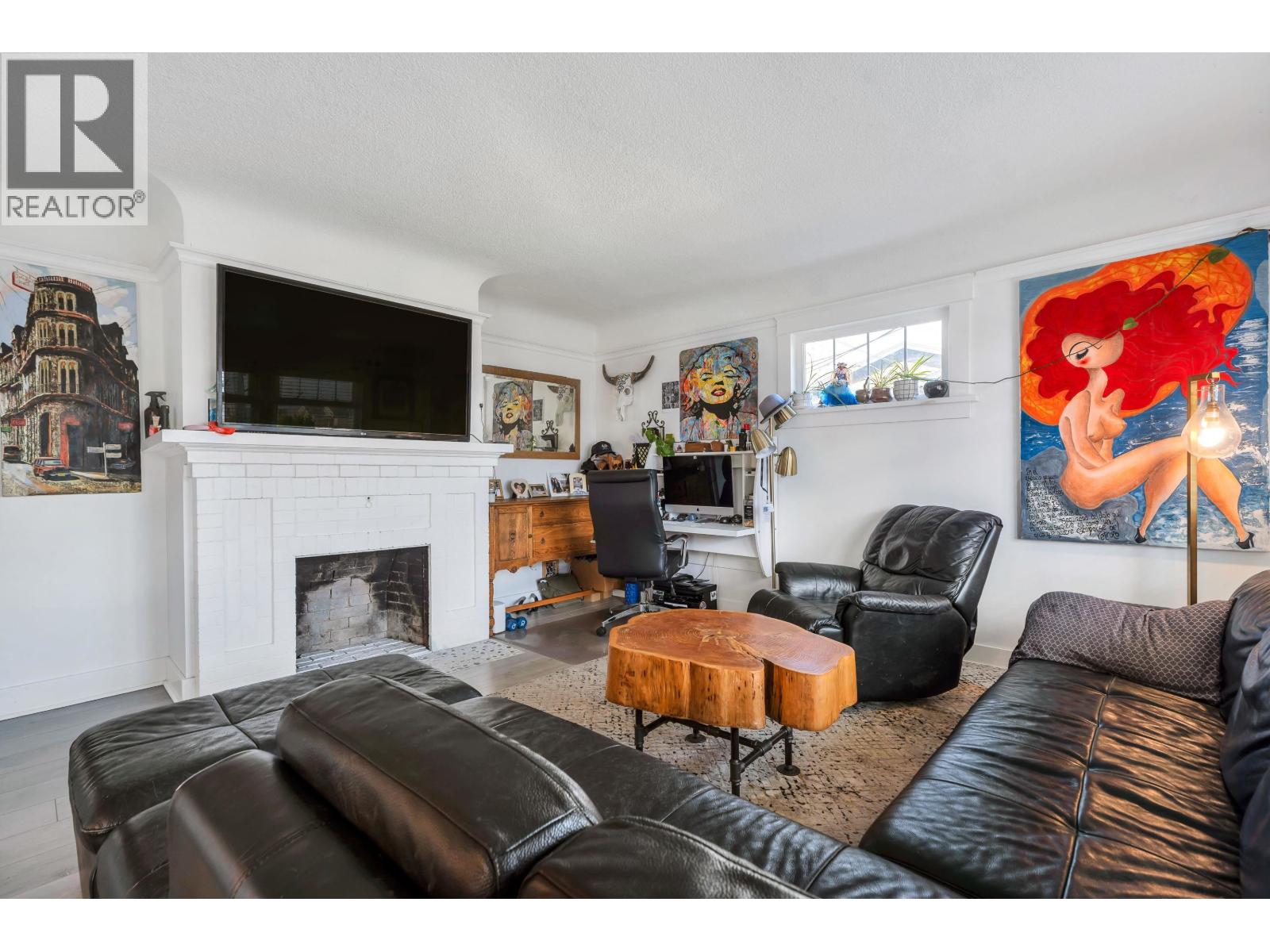 125 N GILMORE AVENUE