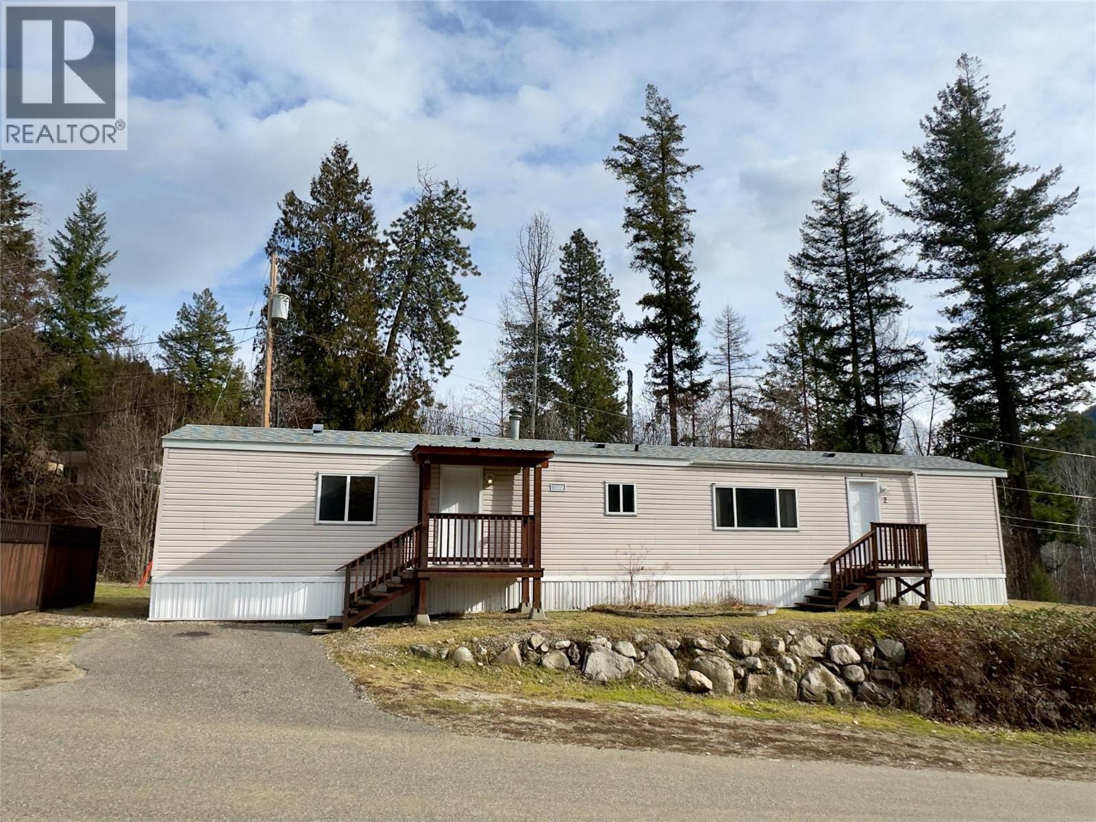 4029 Broadwater Road Unit# 2, Robson