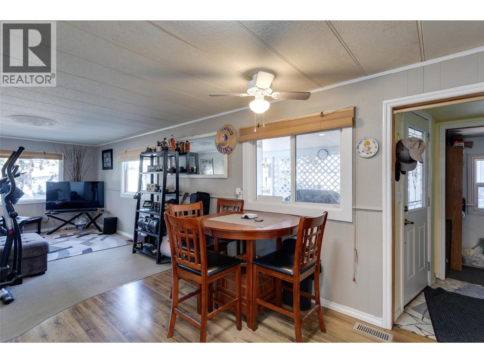 #26 3535 Casorso Road - 9