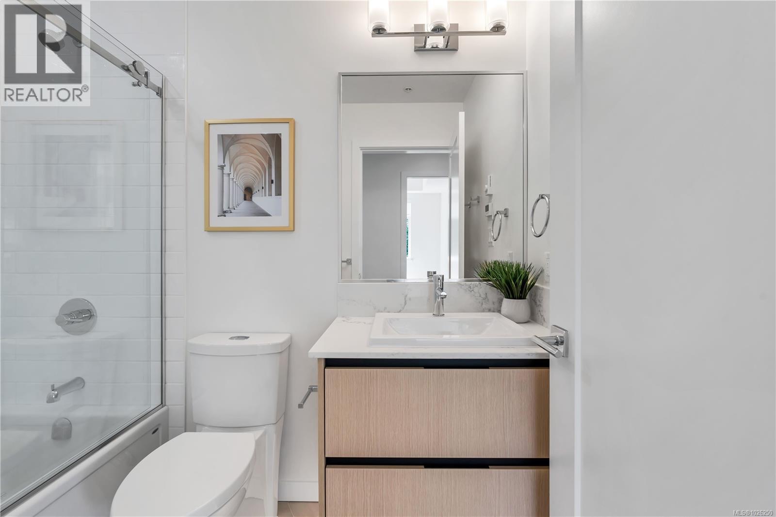 #104 2000 WEST PARK LANE - 25