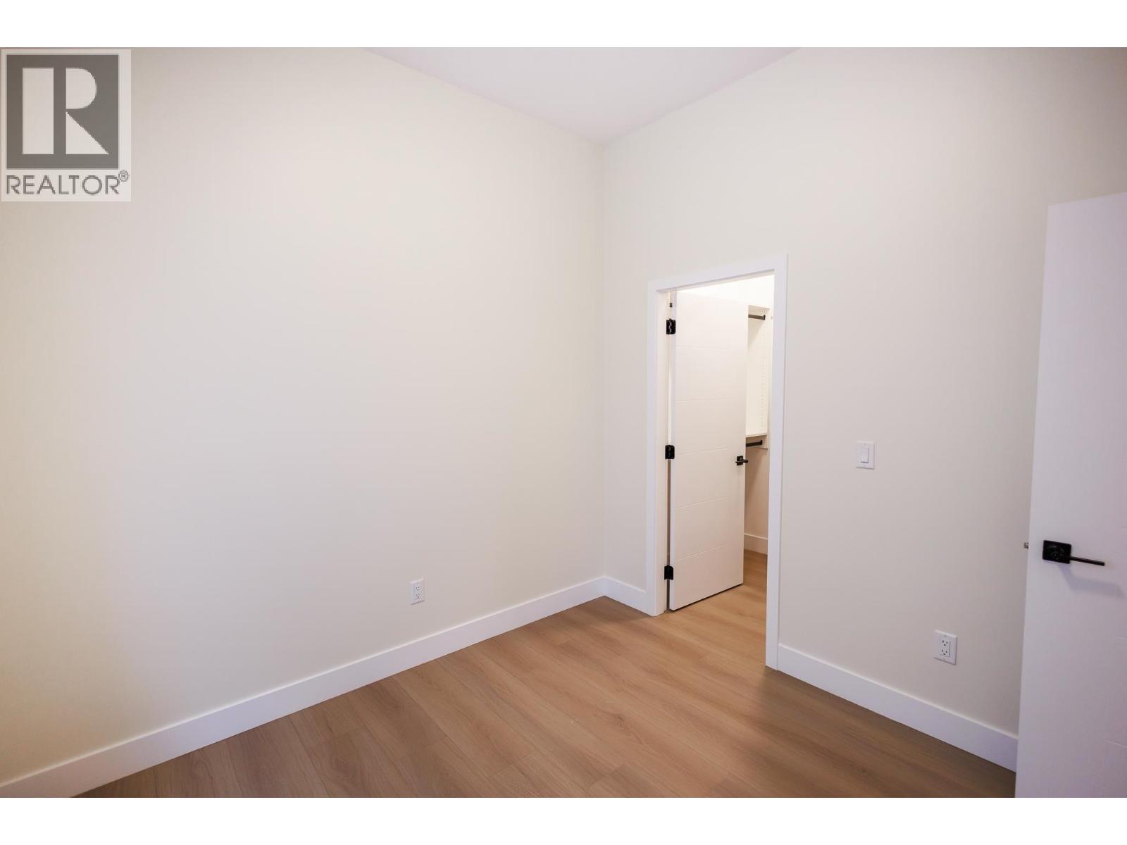 4006 NASH DRIVE, Terrace