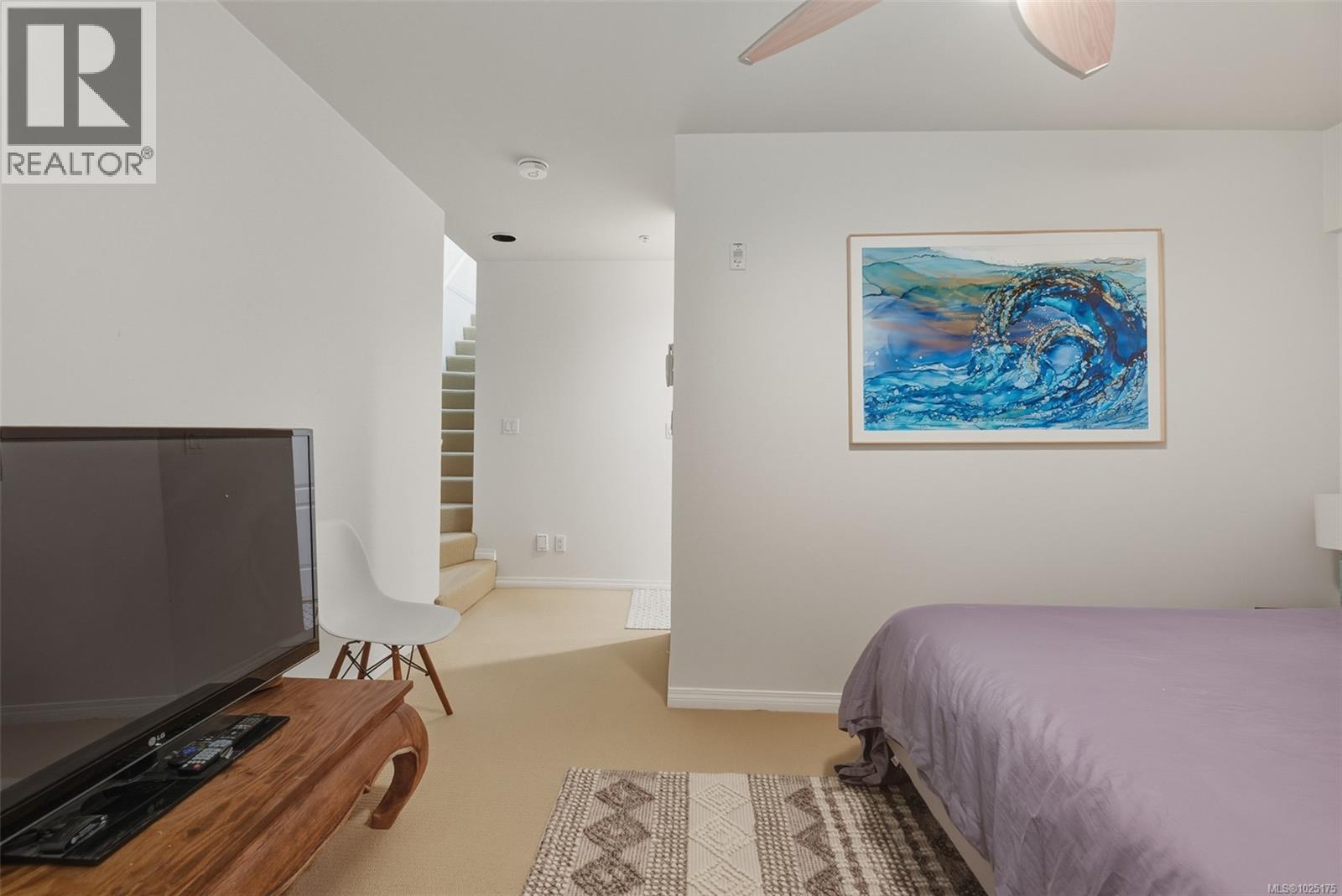 13 60 Dallas Road, Victoria