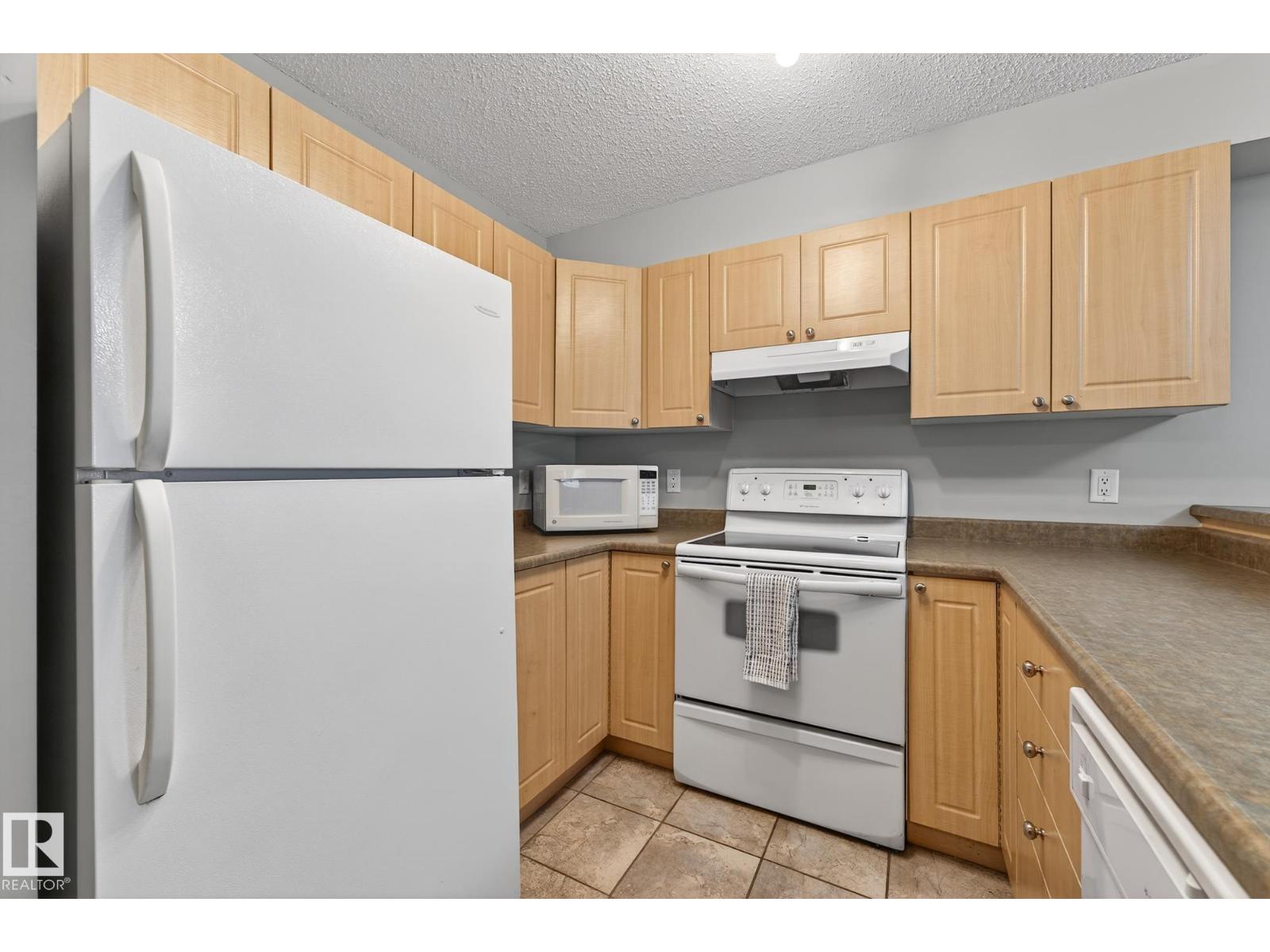 #108 10403 98 AV NW - 8
