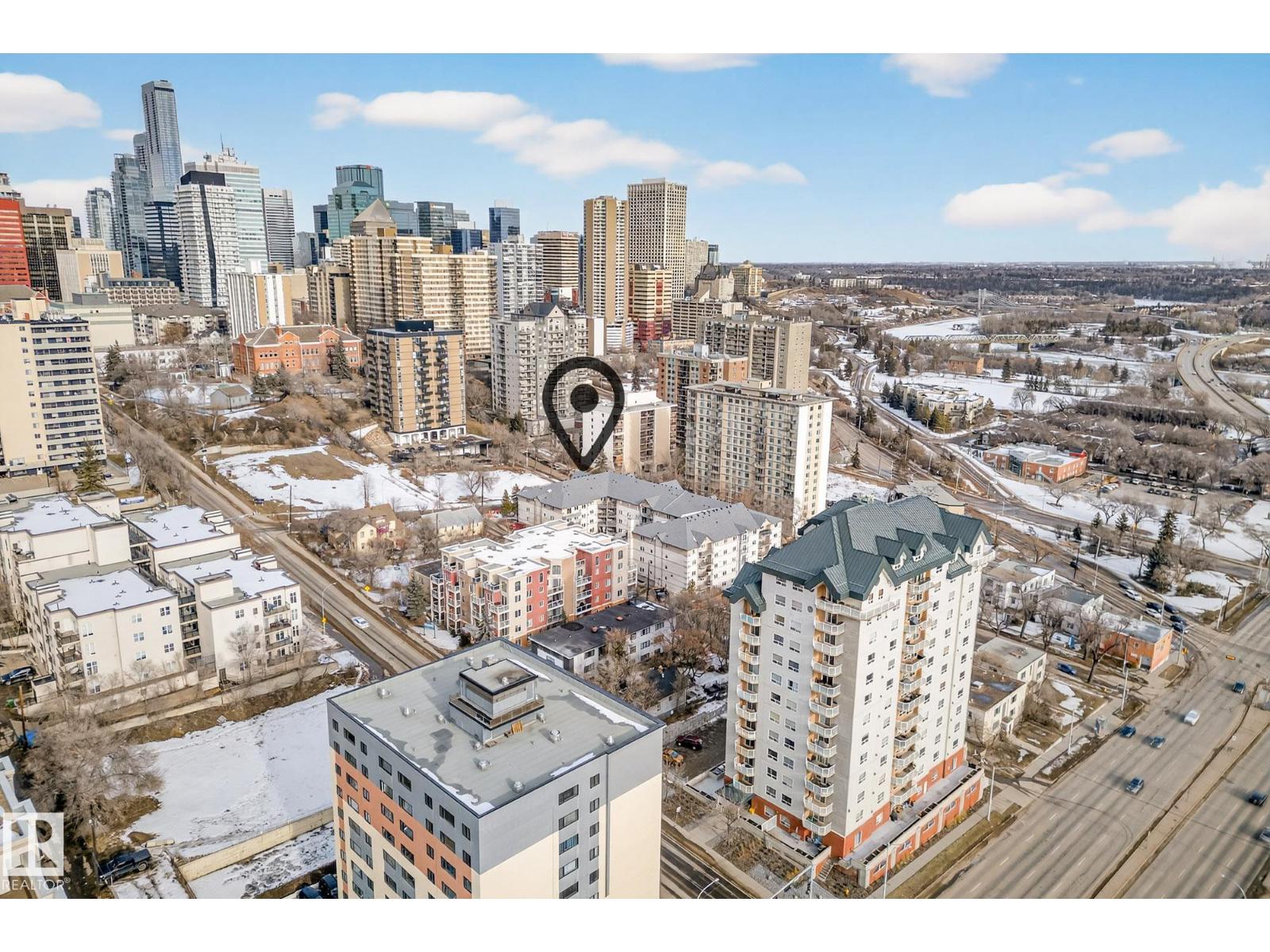 #108 10403 98 AV NW - 38