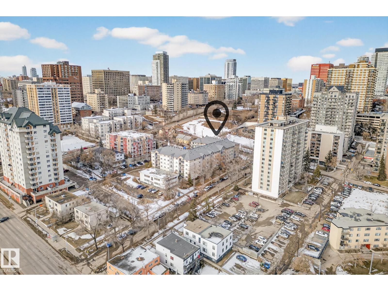 #108 10403 98 AV NW - 39
