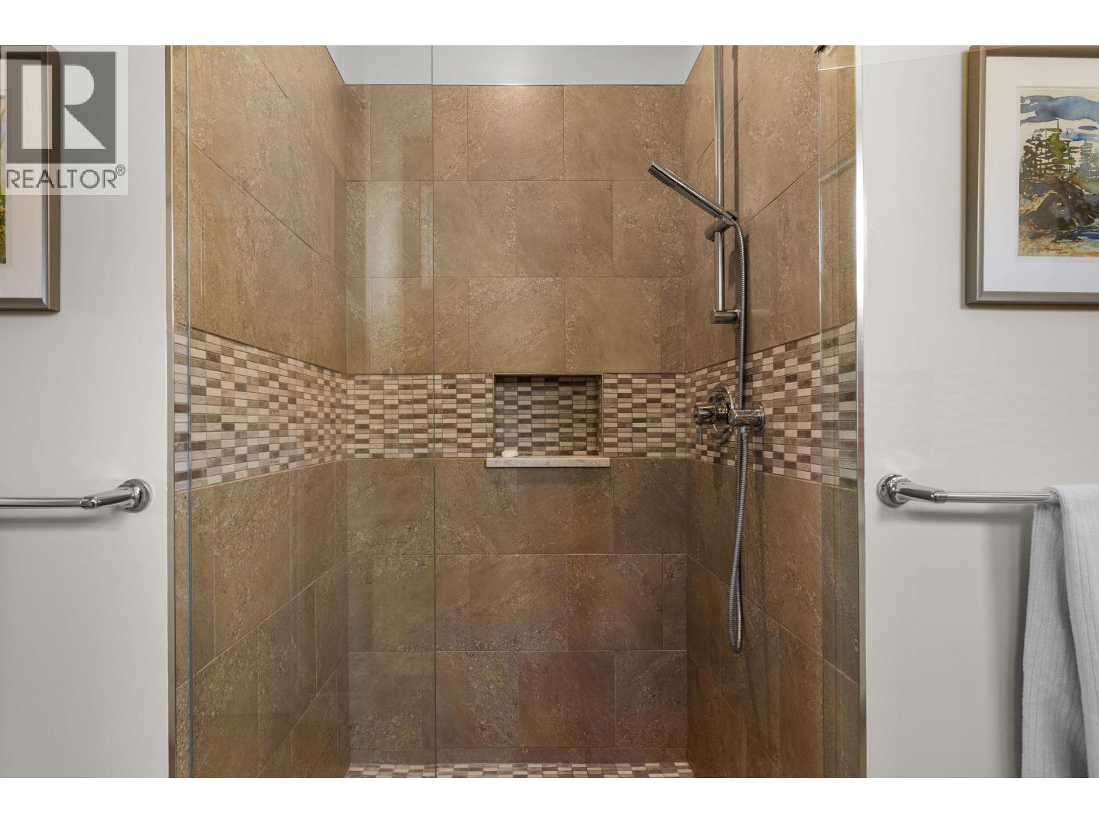 3917 Gallaghers Circle, Kelowna