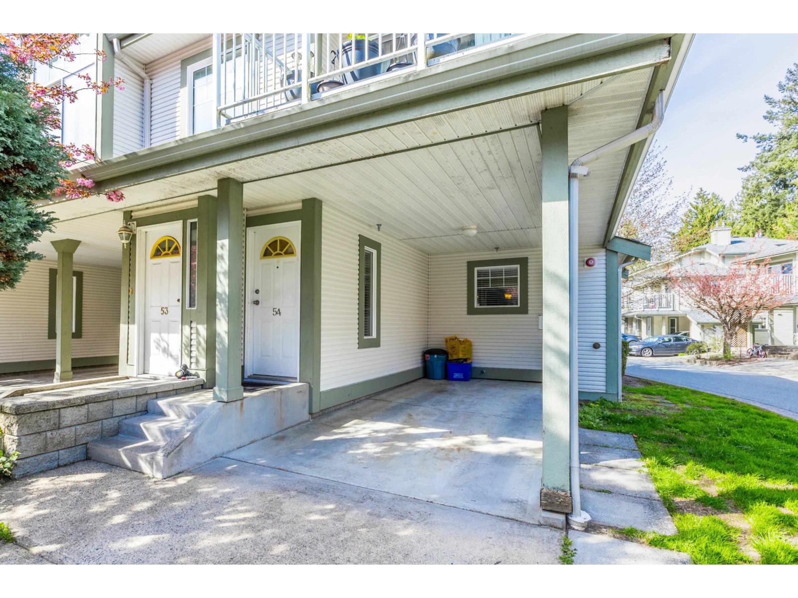 54 8892 208 STREET, Langley