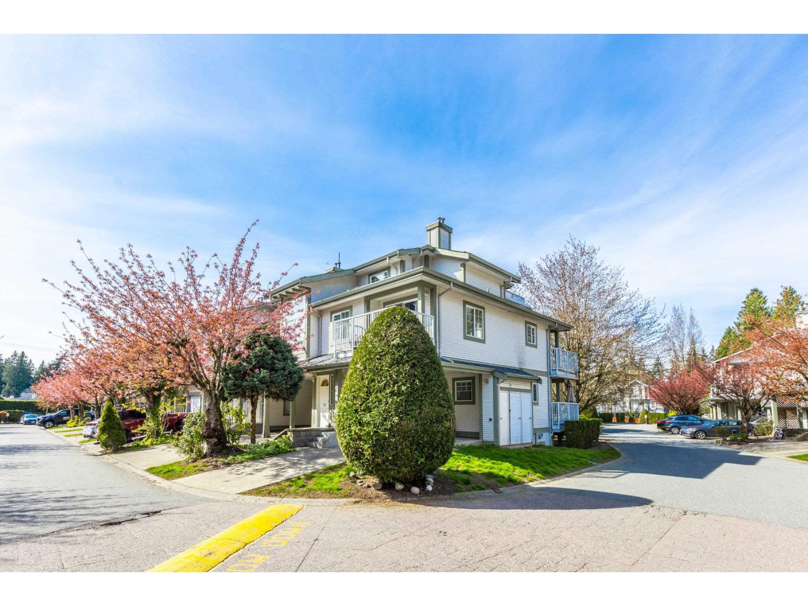 54 8892 208 STREET, Langley