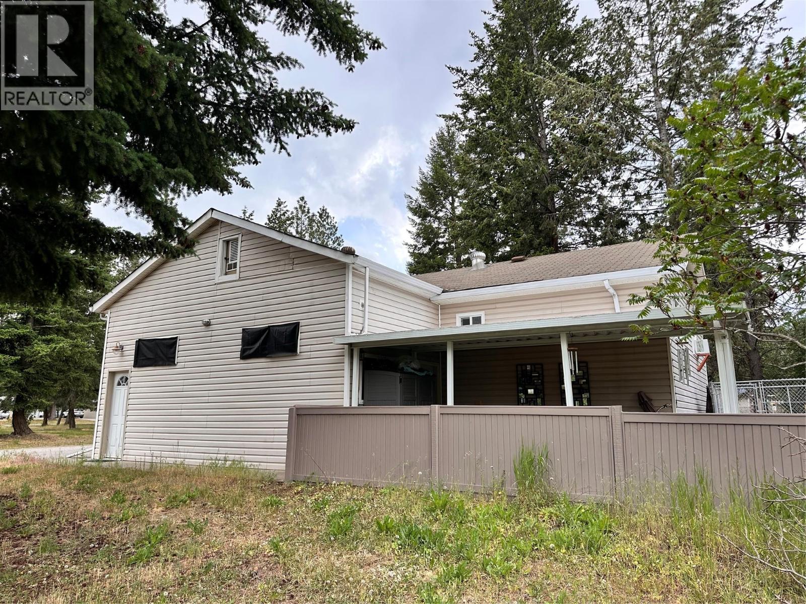 409 Hummingbird Avenue, Vernon