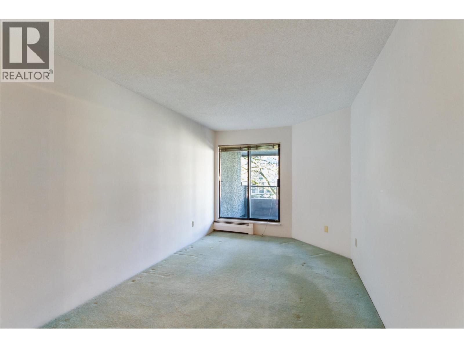 219 8460 ACKROYD ROAD, Richmond