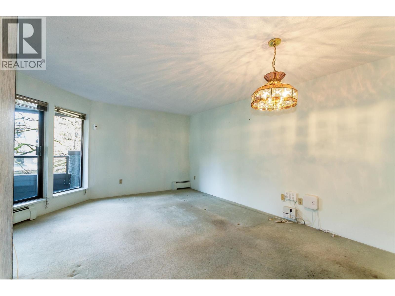 219 8460 ACKROYD Road - photo 2