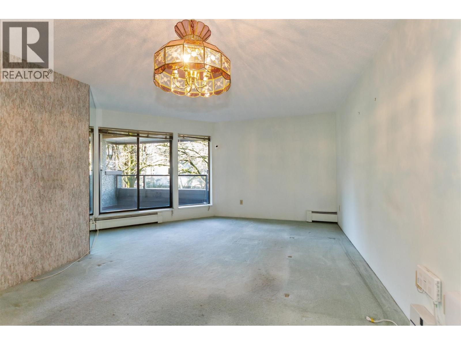 219 8460 ACKROYD ROAD, Richmond