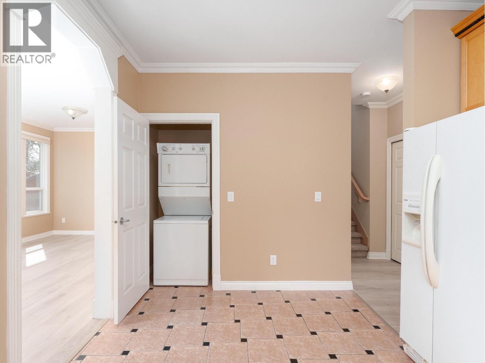 7474 ELWELL STREET, Burnaby