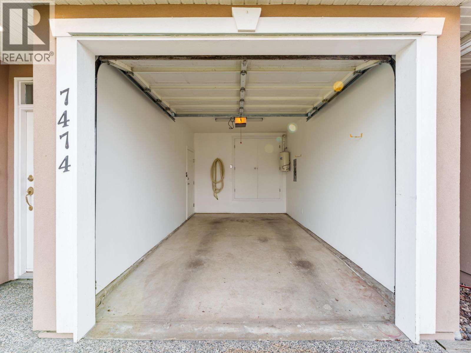 7474 ELWELL STREET, Burnaby