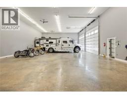 1407 Leffler Rd, Errington, BC V0R1V0 Photo 31