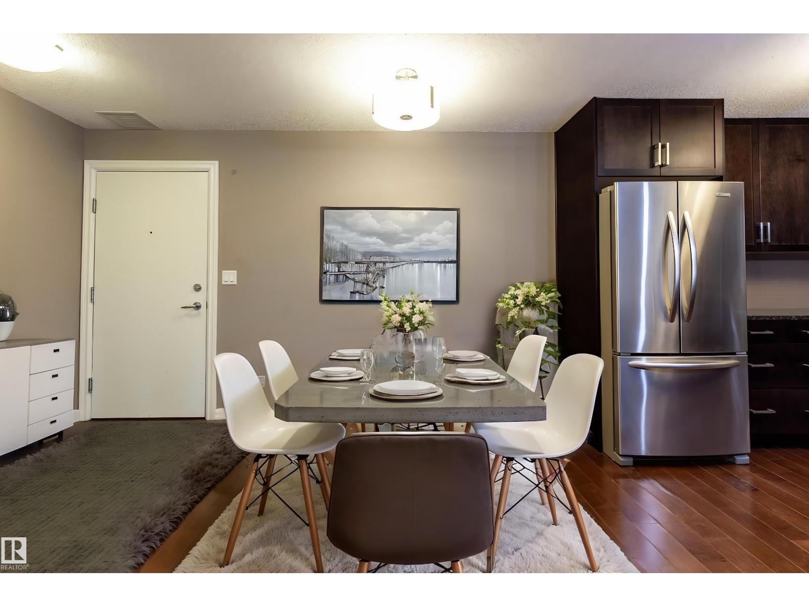 #307 2203 44 AV NW, Edmonton