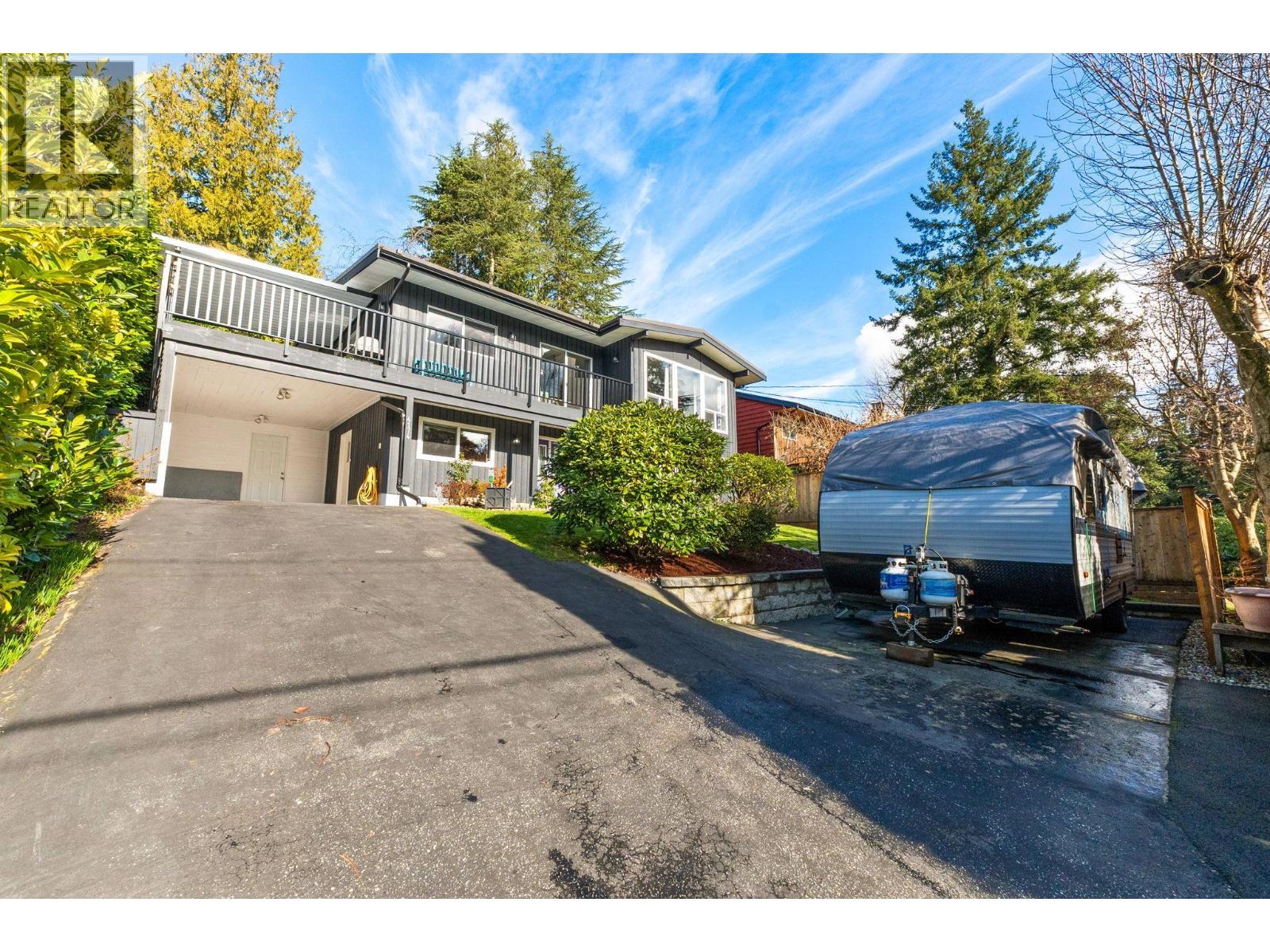 4174 DOLLARTON HIGHWAY, North Vancouver
