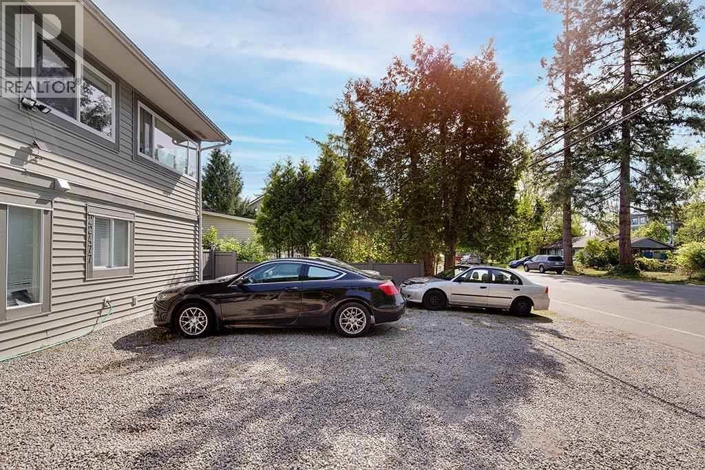 22477 121 AVENUE, Maple Ridge
