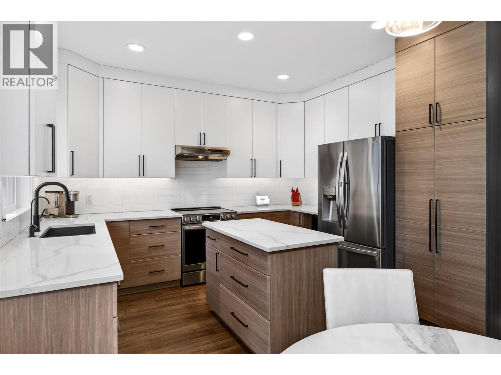 109 2220 Shannon Ridge Drive, West Kelowna