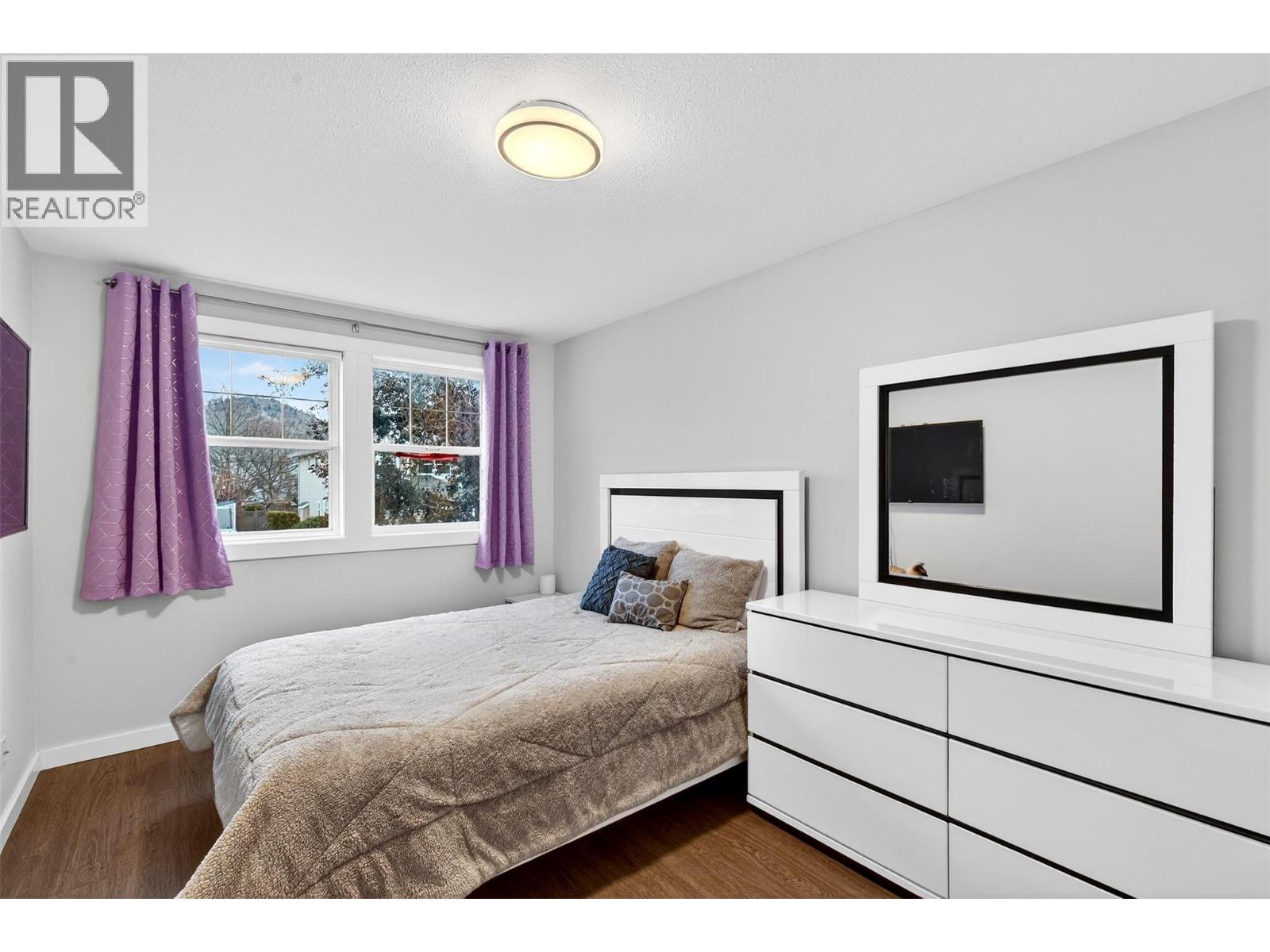 109 2220 Shannon Ridge Drive, West Kelowna