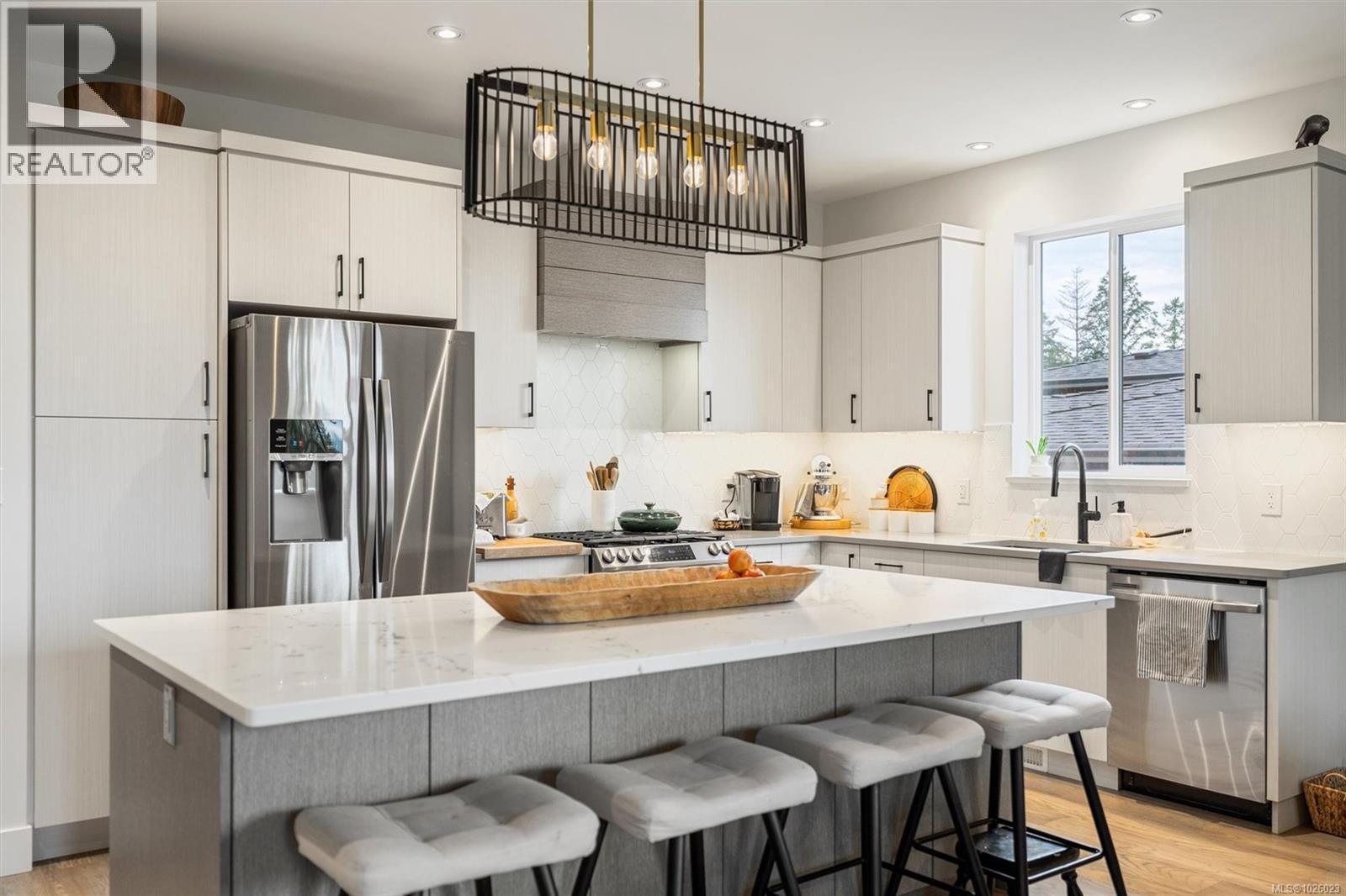 6245 HIGHWOOD DR - 11