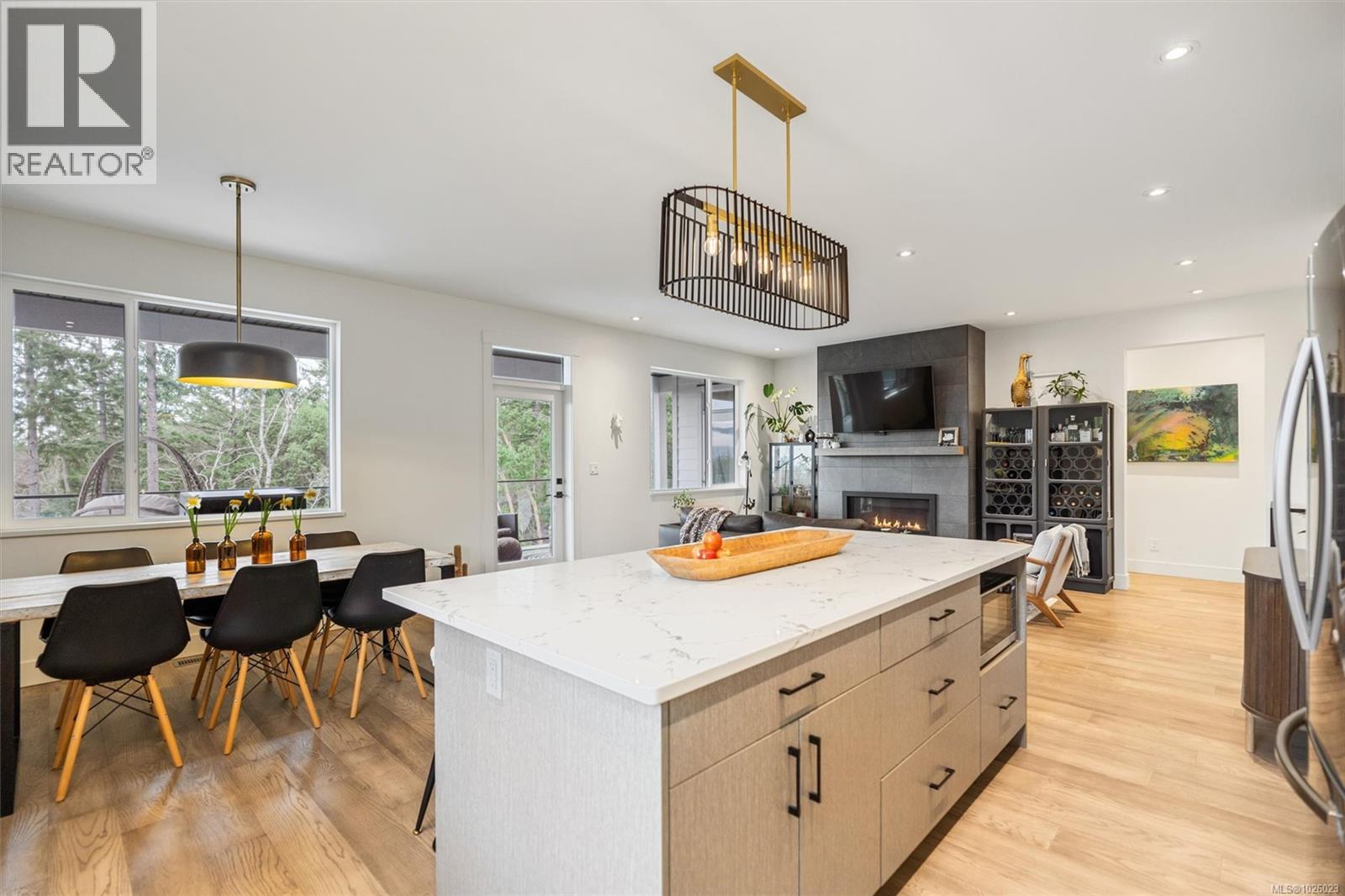 6245 HIGHWOOD DR - 14