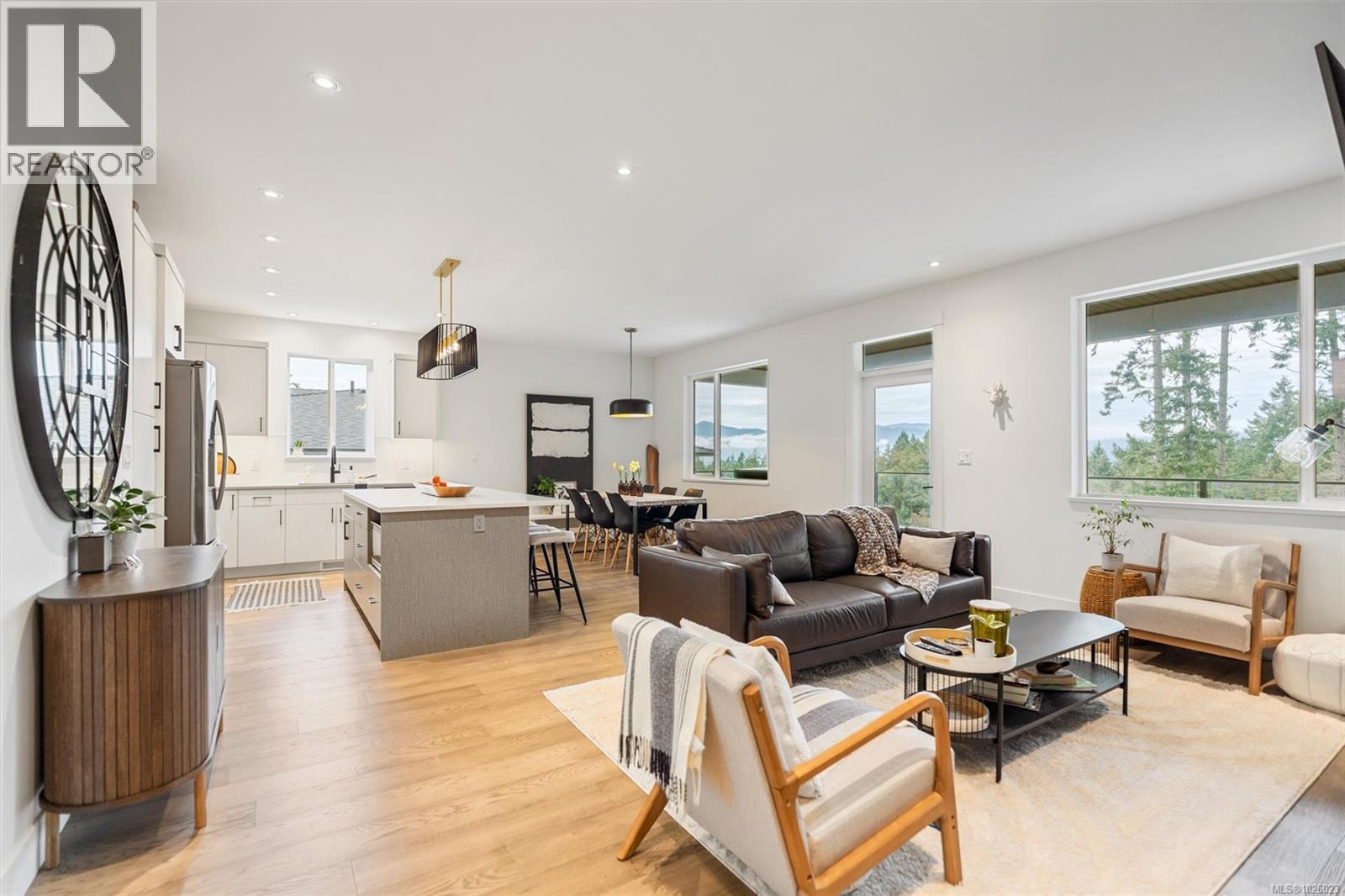 6245 HIGHWOOD DR - 7