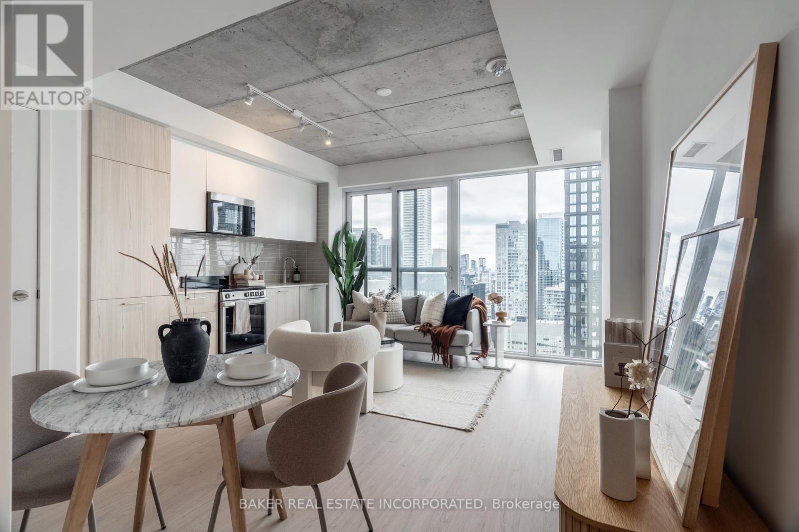 Listing photo of 3005 - 65 MUTUAL STREET