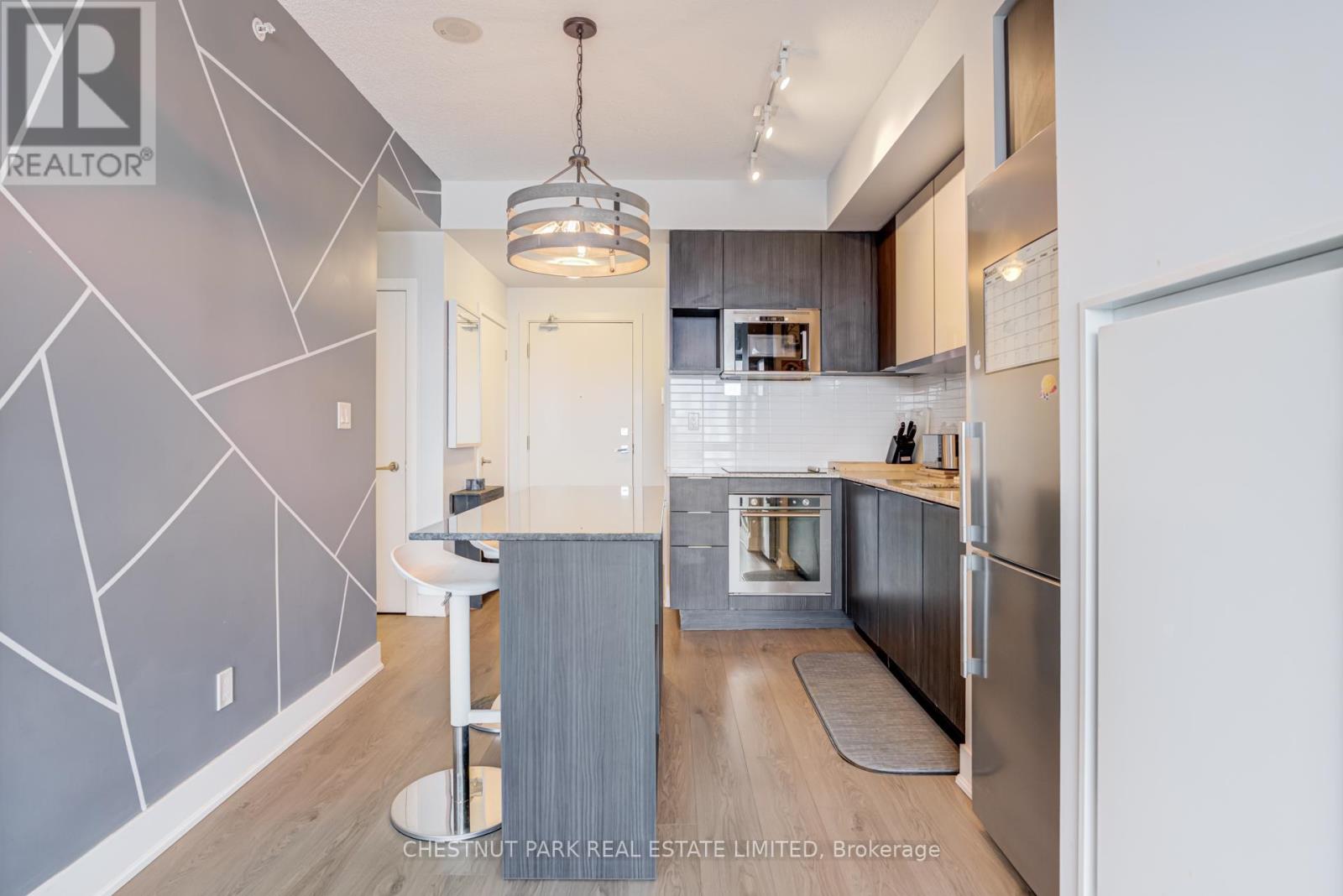 621 - 99 THE DONWAY W - Photo 3 of 32, Toronto (Banbury-Don Mills), Ontario