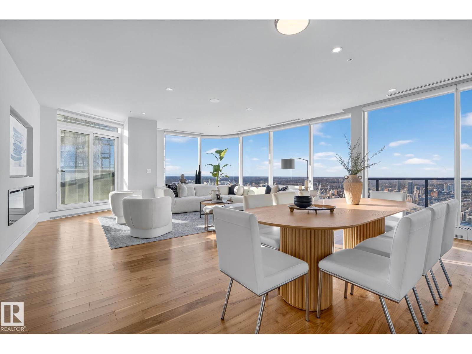 #4704 10360 102 ST NW, Edmonton