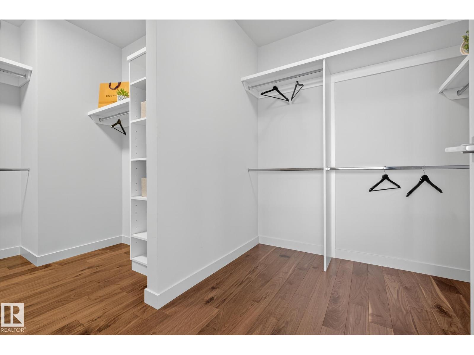 #4704 10360 102 ST NW, Edmonton