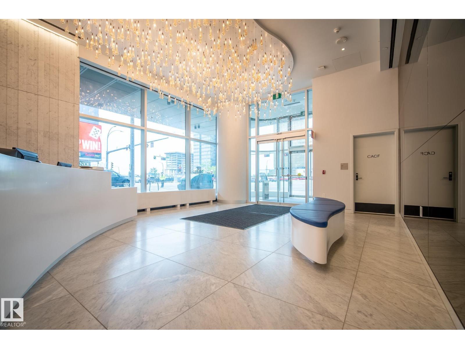 #4704 10360 102 ST NW, Edmonton