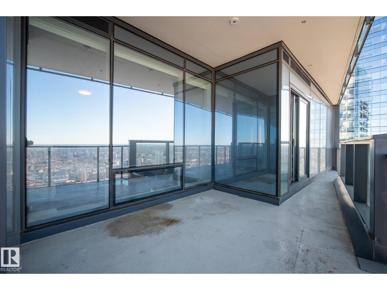 #4704 10360 102 ST NW, Edmonton