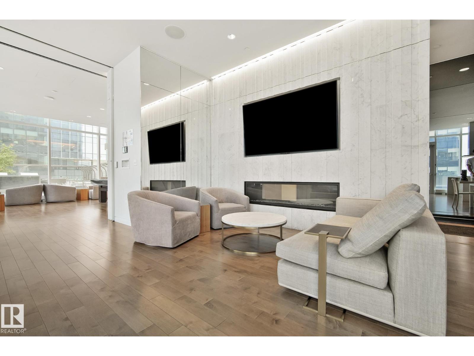 #4704 10360 102 ST NW, Edmonton